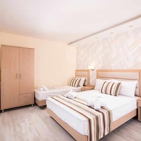 리메나리아 Star Bay Luxury 아파트 호텔 객실 사진